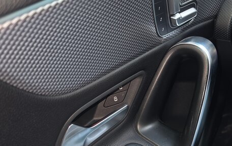Mercedes-Benz A-Класс, 2018 год, 2 150 000 рублей, 8 фотография