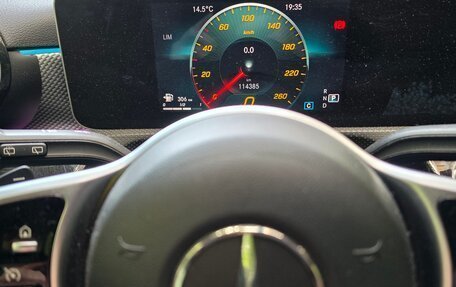 Mercedes-Benz A-Класс, 2018 год, 2 150 000 рублей, 6 фотография
