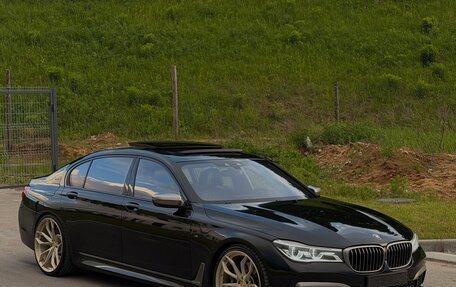BMW 7 серия, 2018 год, 5 800 000 рублей, 3 фотография