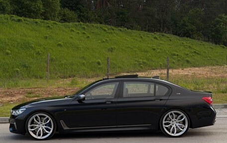 BMW 7 серия, 2018 год, 5 800 000 рублей, 5 фотография