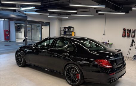 Mercedes-Benz E-Класс AMG, 2018 год, 7 950 000 рублей, 3 фотография