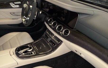 Mercedes-Benz E-Класс AMG, 2018 год, 7 950 000 рублей, 20 фотография