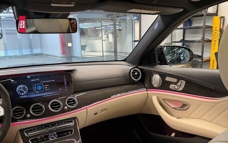 Mercedes-Benz E-Класс AMG, 2018 год, 7 950 000 рублей, 29 фотография