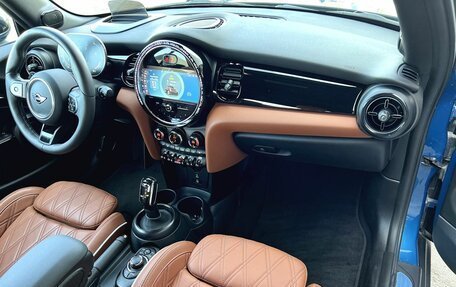 MINI Cabrio, 2023 год, 3 790 000 рублей, 17 фотография