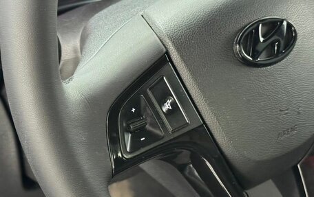 Hyundai Solaris II рестайлинг, 2013 год, 910 000 рублей, 13 фотография