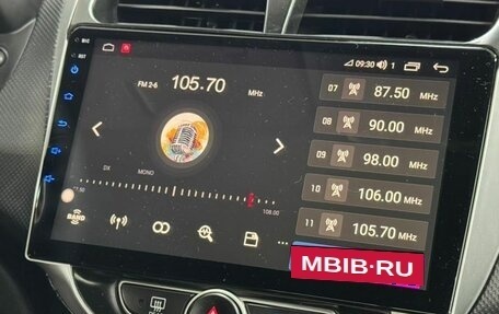 Hyundai Solaris II рестайлинг, 2013 год, 910 000 рублей, 16 фотография
