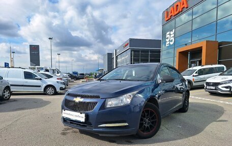 Chevrolet Cruze II, 2011 год, 379 000 рублей, 2 фотография