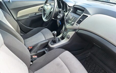Chevrolet Cruze II, 2011 год, 379 000 рублей, 19 фотография