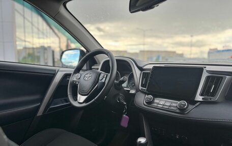 Toyota RAV4, 2016 год, 2 550 000 рублей, 9 фотография