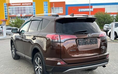 Toyota RAV4, 2016 год, 2 550 000 рублей, 6 фотография