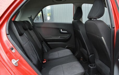 KIA Picanto II, 2014 год, 589 888 рублей, 21 фотография