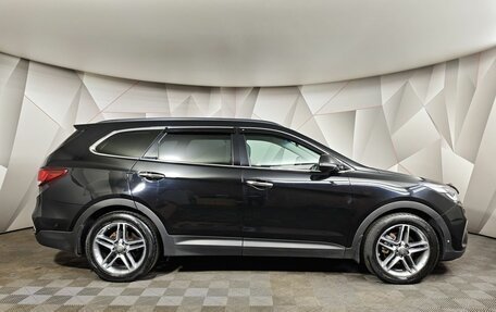 Hyundai Santa Fe III рестайлинг, 2017 год, 2 373 000 рублей, 6 фотография