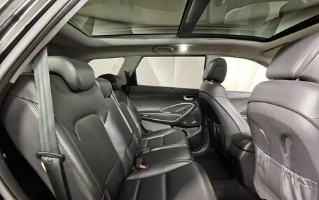 Hyundai Santa Fe III рестайлинг, 2017 год, 2 373 000 рублей, 15 фотография