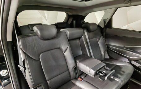 Hyundai Santa Fe III рестайлинг, 2017 год, 2 373 000 рублей, 16 фотография