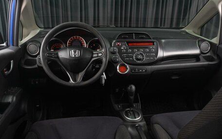 Honda Jazz II рестайлинг, 2012 год, 1 029 000 рублей, 6 фотография