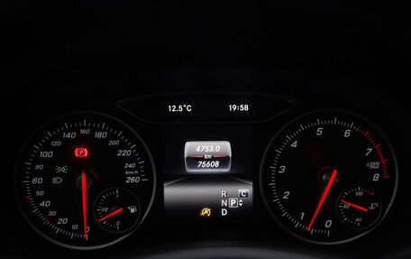 Mercedes-Benz GLA, 2018 год, 2 299 000 рублей, 15 фотография