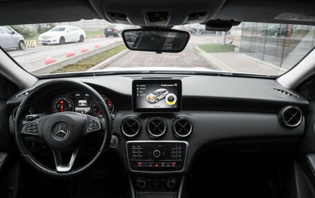 Mercedes-Benz GLA, 2018 год, 2 299 000 рублей, 13 фотография