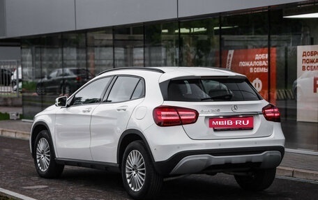 Mercedes-Benz GLA, 2018 год, 2 299 000 рублей, 9 фотография