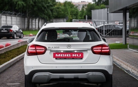 Mercedes-Benz GLA, 2018 год, 2 299 000 рублей, 8 фотография