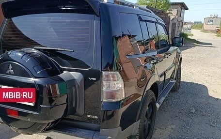 Mitsubishi Pajero IV, 2008 год, 1 550 000 рублей, 5 фотография
