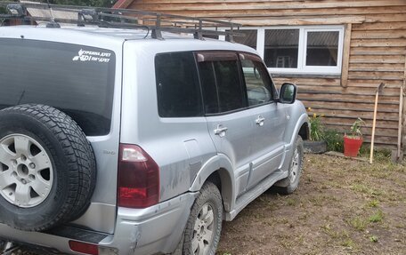 Mitsubishi Pajero III рестайлинг, 2004 год, 850 000 рублей, 3 фотография