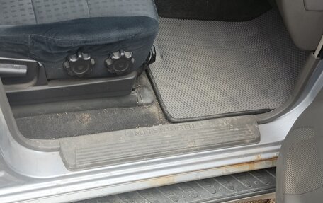 Mitsubishi Pajero III рестайлинг, 2004 год, 850 000 рублей, 9 фотография