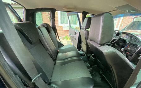 Chevrolet Niva I рестайлинг, 2015 год, 780 000 рублей, 11 фотография