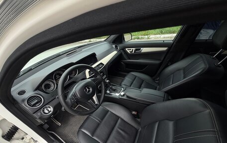 Mercedes-Benz C-Класс, 2011 год, 2 050 000 рублей, 7 фотография