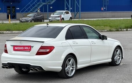 Mercedes-Benz C-Класс, 2011 год, 2 050 000 рублей, 2 фотография