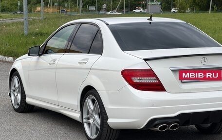 Mercedes-Benz C-Класс, 2011 год, 2 050 000 рублей, 3 фотография