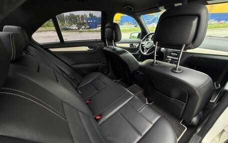 Mercedes-Benz C-Класс, 2011 год, 2 050 000 рублей, 10 фотография