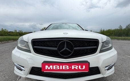 Mercedes-Benz C-Класс, 2011 год, 2 050 000 рублей, 15 фотография