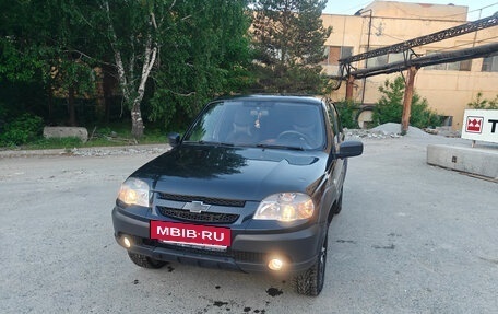 Chevrolet Niva I рестайлинг, 2014 год, 512 000 рублей, 4 фотография