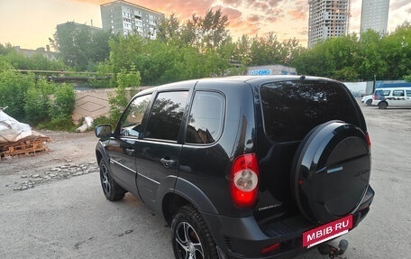 Chevrolet Niva I рестайлинг, 2014 год, 512 000 рублей, 15 фотография
