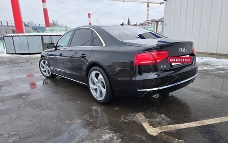 Audi A8, 2011 год, 1 450 000 рублей, 5 фотография