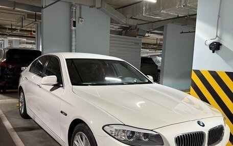 BMW 5 серия, 2012 год, 1 500 000 рублей, 3 фотография