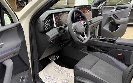 Volkswagen Tiguan II, 2026 год, 4 800 000 рублей, 17 фотография