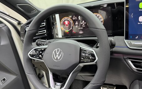Volkswagen Tiguan II, 2026 год, 4 800 000 рублей, 37 фотография