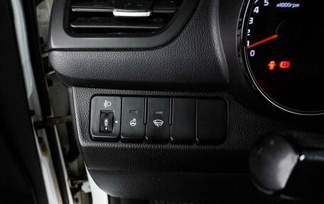 KIA Rio III рестайлинг, 2017 год, 1 199 000 рублей, 12 фотография