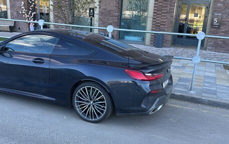 BMW 8 серия, 2018 год, 5 650 000 рублей, 2 фотография