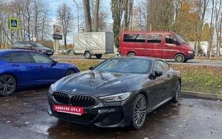 BMW 8 серия, 2018 год, 5 650 000 рублей, 13 фотография