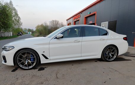 BMW 5 серия, 2021 год, 6 190 000 рублей, 4 фотография