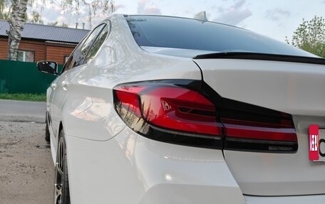 BMW 5 серия, 2021 год, 6 190 000 рублей, 8 фотография