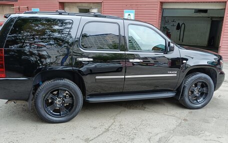 Chevrolet Tahoe III, 2012 год, 1 900 000 рублей, 7 фотография