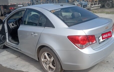 Chevrolet Cruze II, 2011 год, 630 000 рублей, 6 фотография