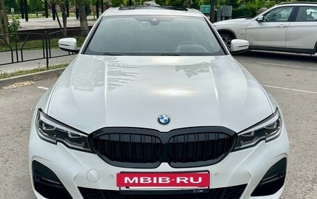 BMW 3 серия, 2021 год, 4 300 000 рублей, 3 фотография
