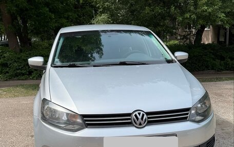 Volkswagen Polo VI (EU Market), 2012 год, 650 000 рублей, 2 фотография