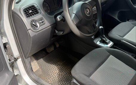 Volkswagen Polo VI (EU Market), 2012 год, 650 000 рублей, 8 фотография