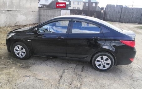 Hyundai Solaris II рестайлинг, 2014 год, 1 050 000 рублей, 2 фотография