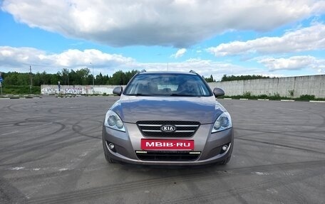 KIA cee'd I рестайлинг, 2008 год, 600 000 рублей, 1 фотография